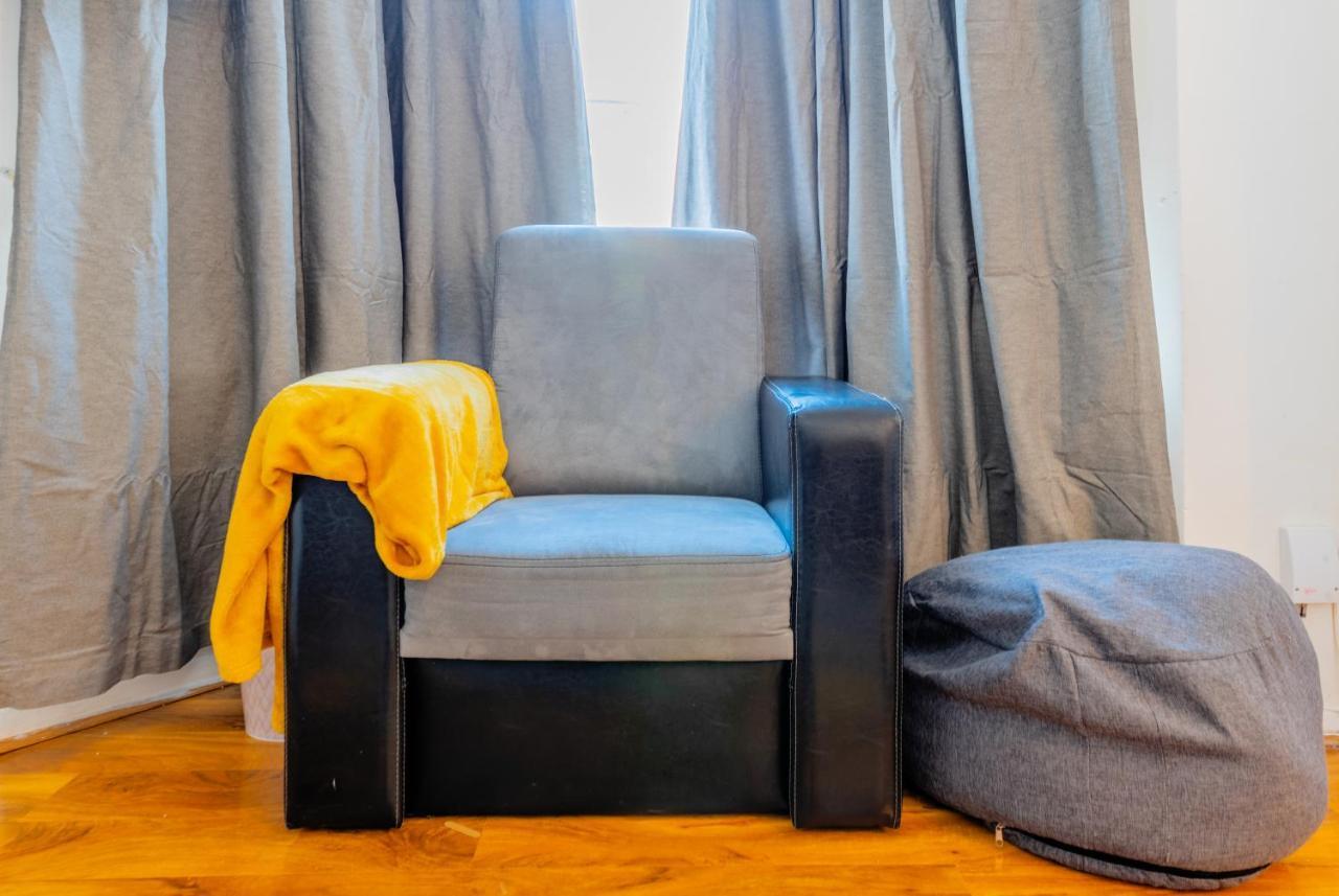 Stylish 3-bed Terraced House With Wi-fi Apartment